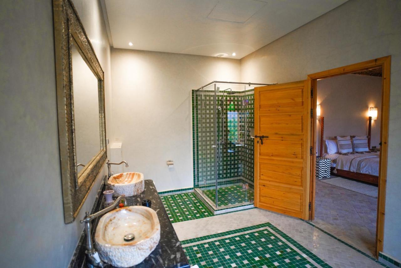 Hotel Kasbah Hnini Igdourane Esterno foto
