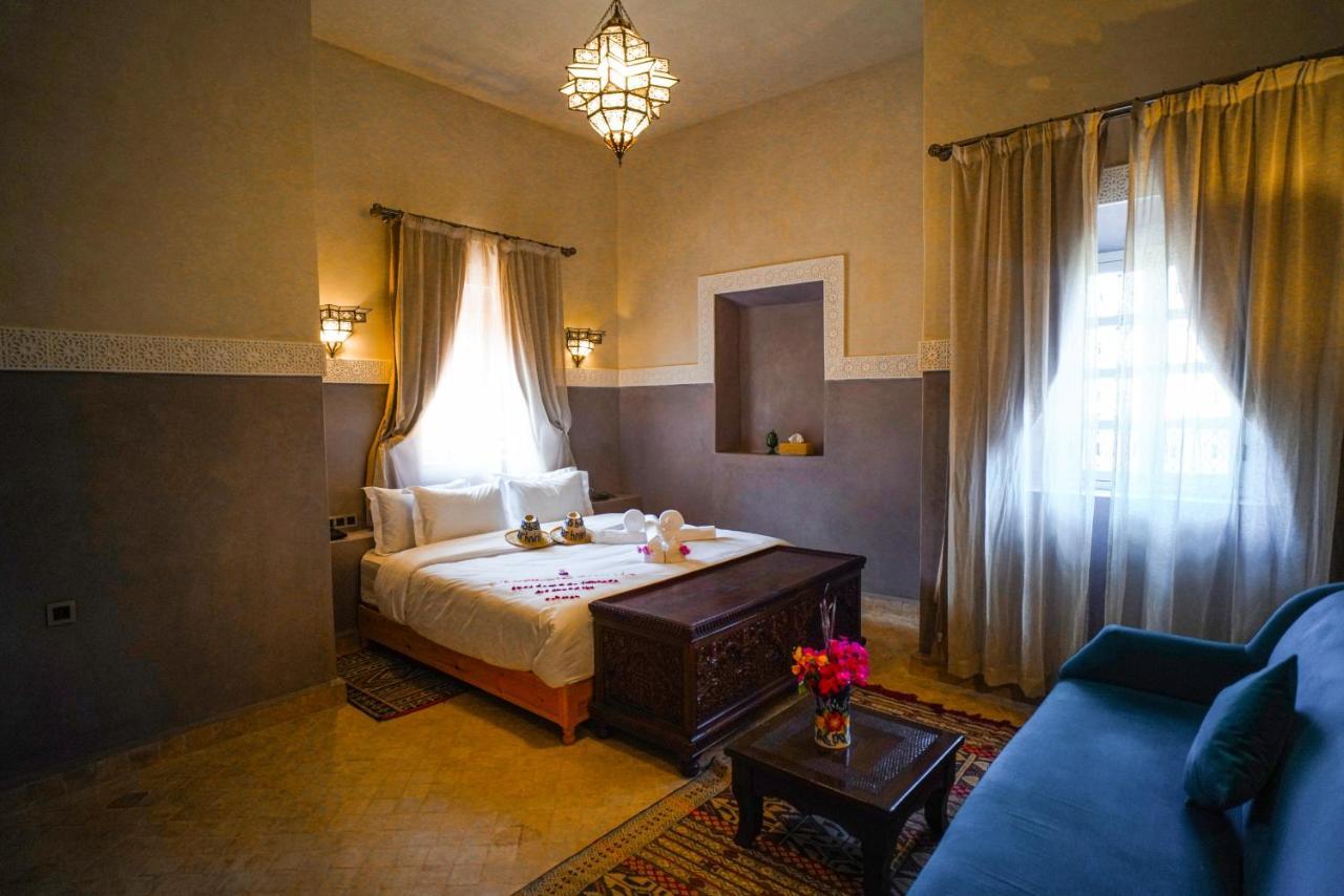 Hotel Kasbah Hnini Igdourane Esterno foto