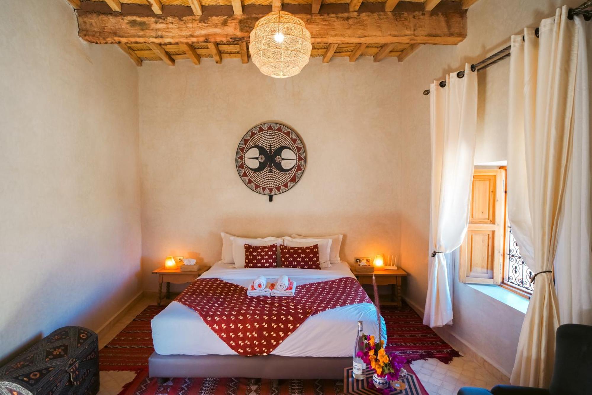 Hotel Kasbah Hnini Igdourane Esterno foto